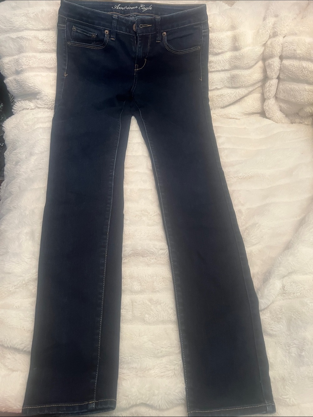 American Eagle Outfitters Women's Dark Navy Straight Leg Jeans